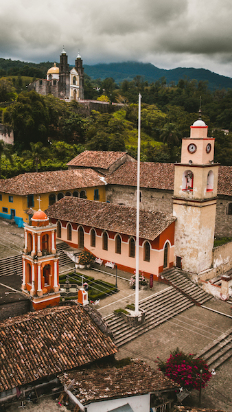 xochitlan de vicente suarez